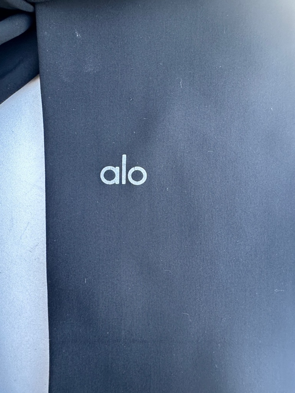 ALO Yoga Black High-Rise Performance Leggings - Picture 4 of 4